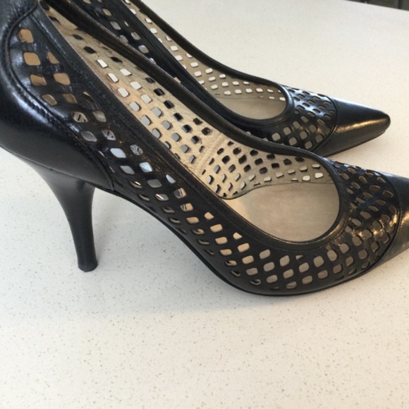 Near New Gorgeous Black Michael Kors High Heels - Picture 2 of 11